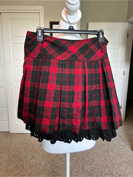 Chouyatou Dresses & Skirts - ChouYatou Buffalo Plaid Schoolgirl Mini Skirt w Black Lace Slip Wool | XL